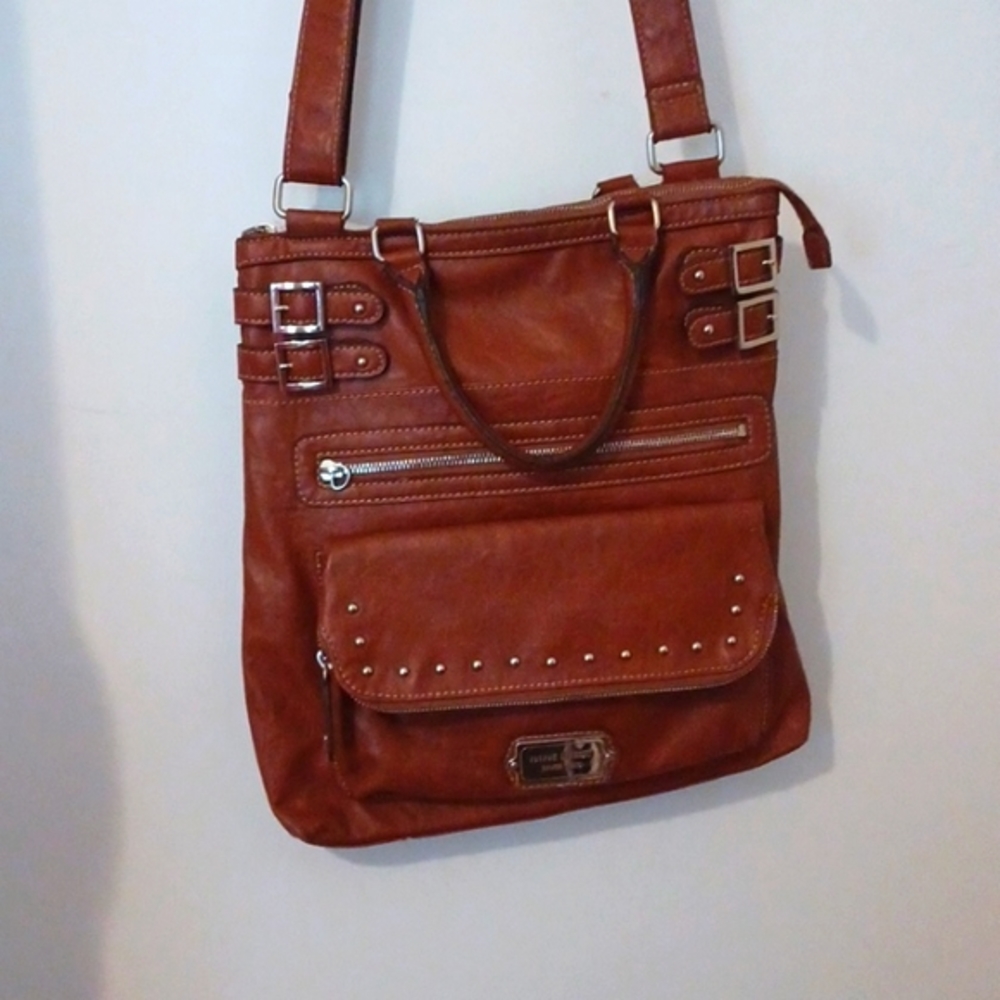 BROWN LEATHER BAG